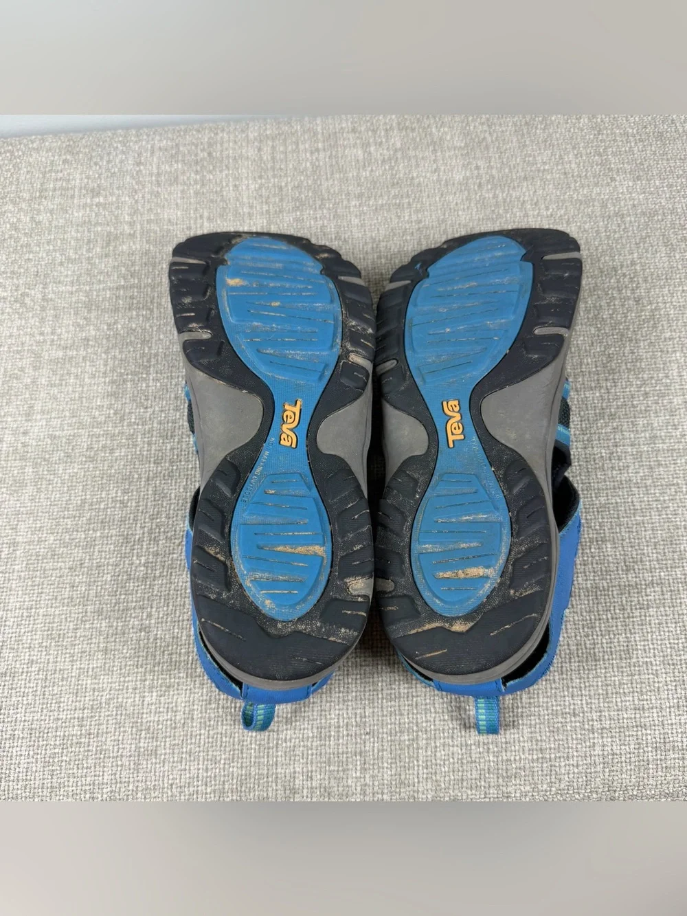 Teva Manatee Sandals Blue Black Closed Toe Sport Hiking Water Big Kid Size 6